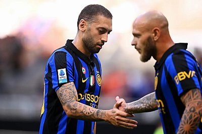 Lekkie skręcenie kolana Dimarco. Inter nie chce ryzykować przed Realem