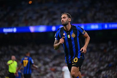 Inter szykuje rozmowy w sprawie nowego kontraktu Calhanoglu do 2028 roku